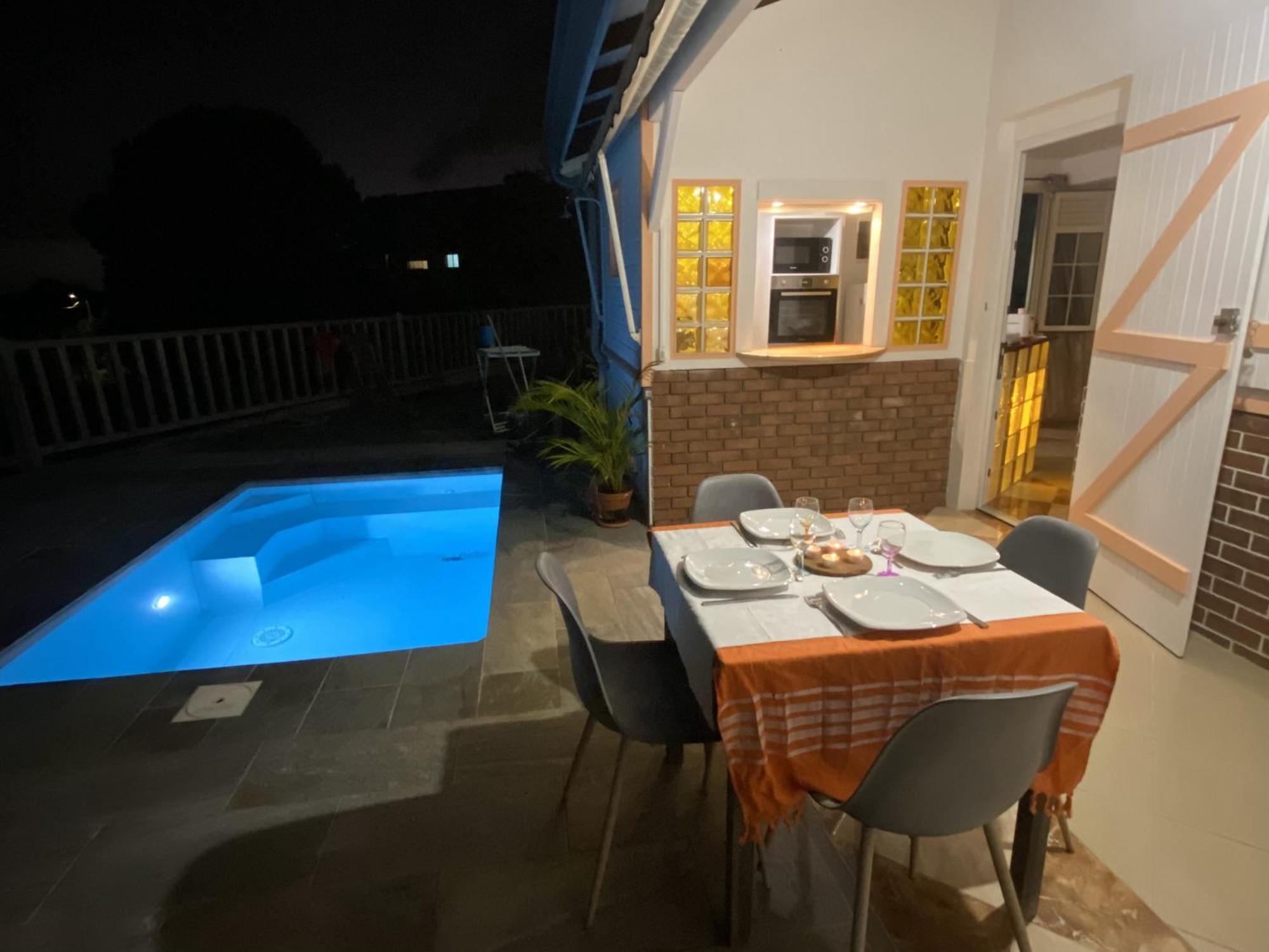 Appartement T2 - Vue Campagne Le Robert Luaran gambar